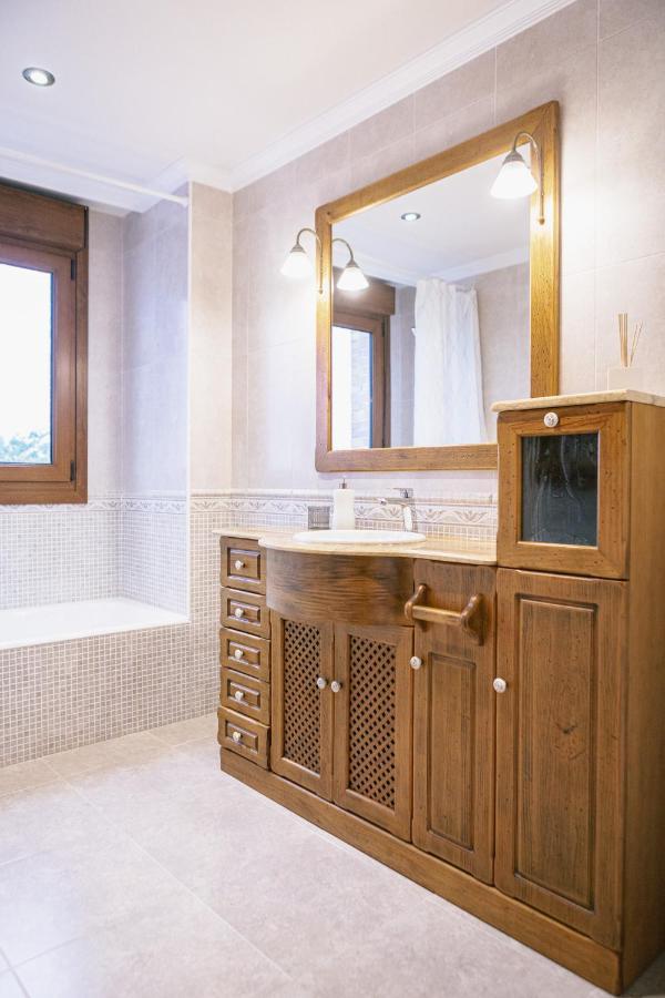 Apartmán Alojamiento Urabain Allo Exteriér fotografie