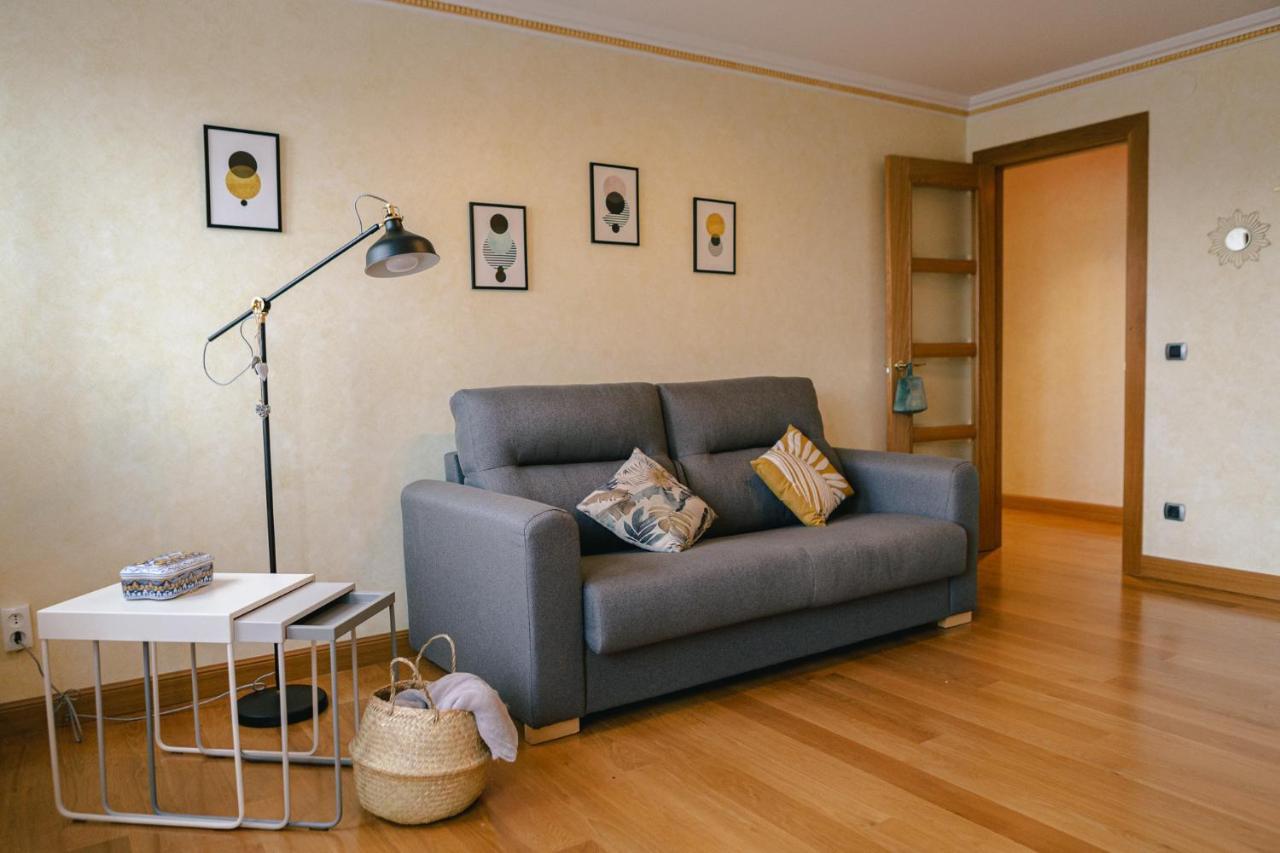 Apartmán Alojamiento Urabain Allo Exteriér fotografie